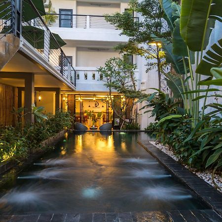Double Leaf Boutique Hotel Phnom Penh Exterior foto