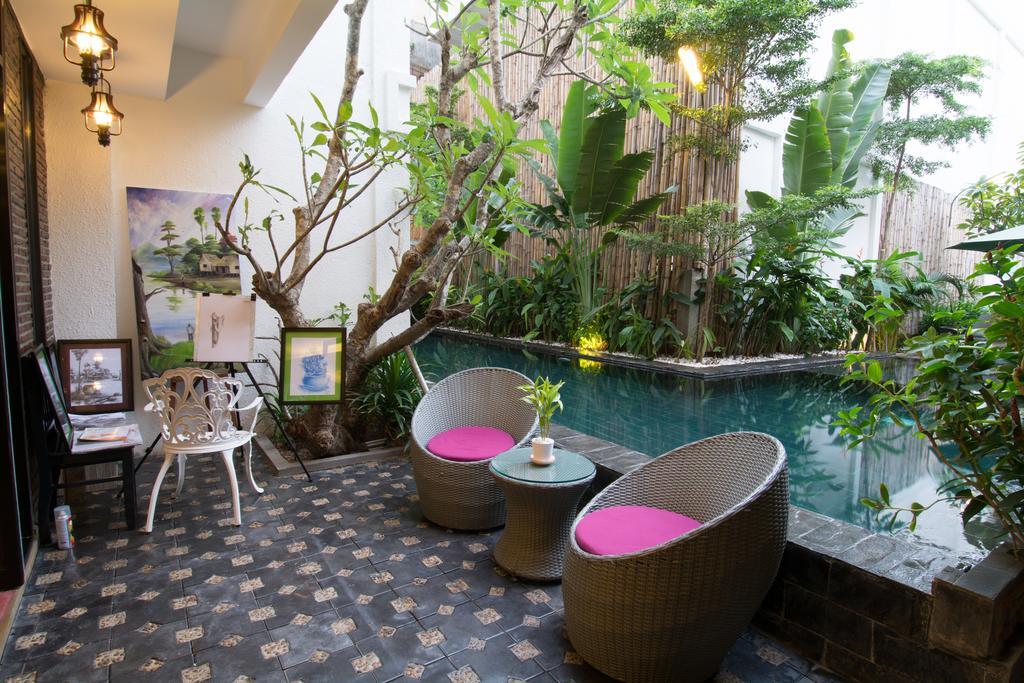 Double Leaf Boutique Hotel Phnom Penh Exterior foto