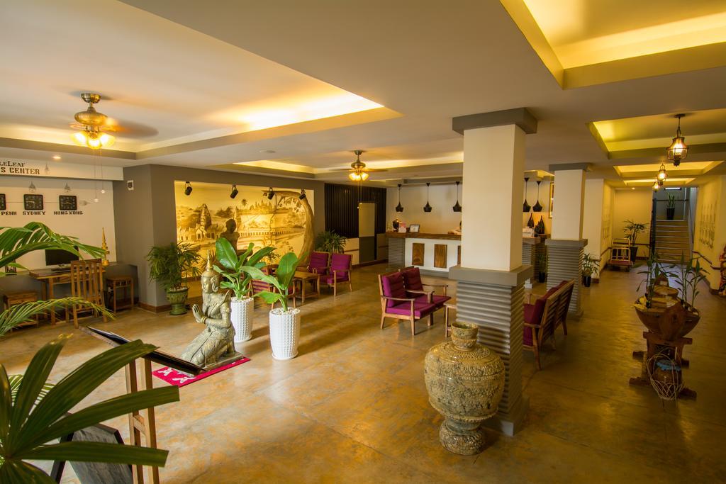 Double Leaf Boutique Hotel Phnom Penh Exterior foto