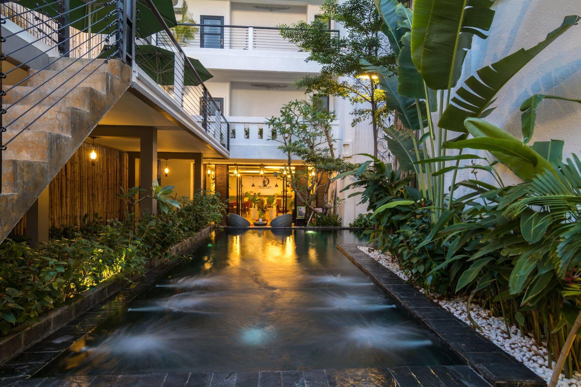 Double Leaf Boutique Hotel Phnom Penh Exterior foto